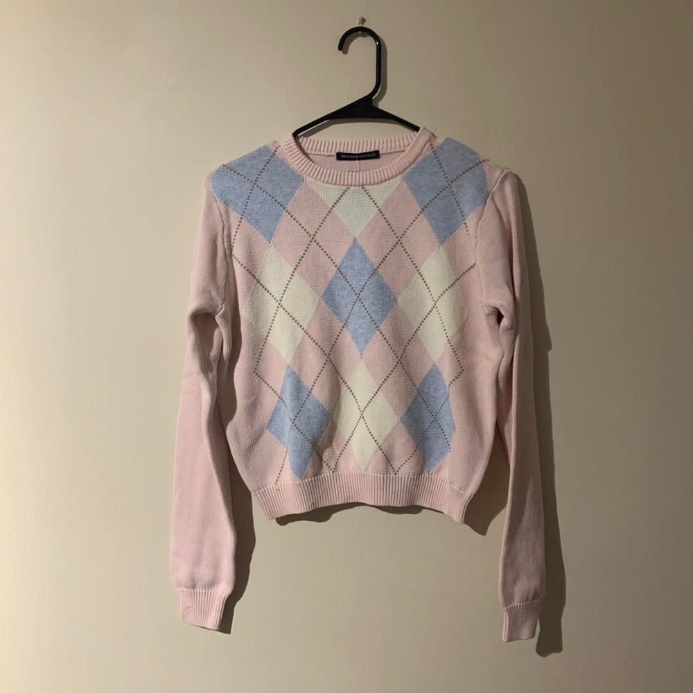 Brandy Melville sweater